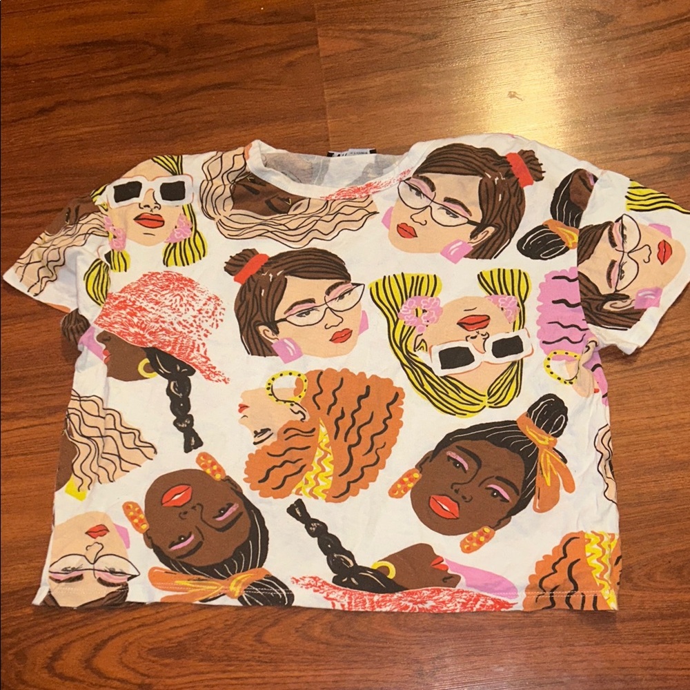 Zara Graphic Pop Art  Faces Sisterhood Cropped Top Sz S